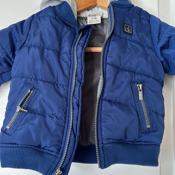 Infant CalvinKlein Jacket size 6/9M Navy Blue with Gray hoodie has pockets - Picture 2 of 11
